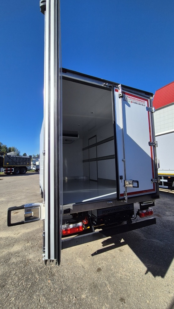 Рефрижератор на шасси DongFeng Z55