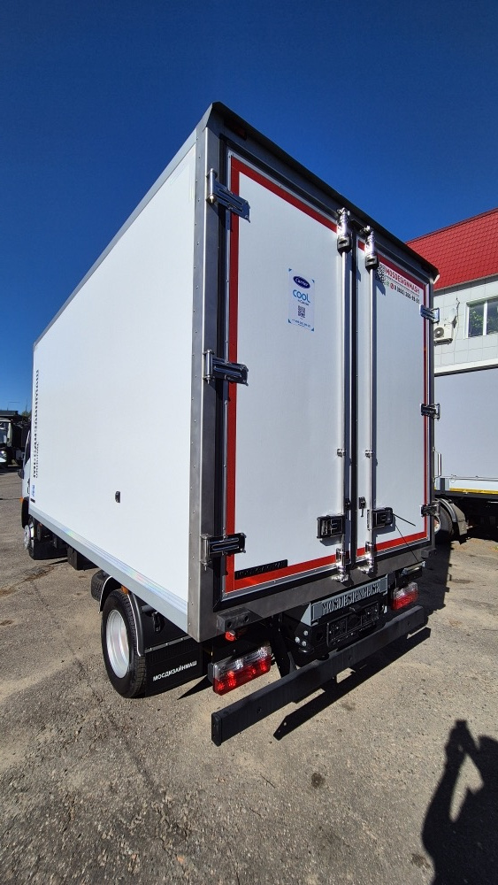 Рефрижератор на шасси DongFeng Z55